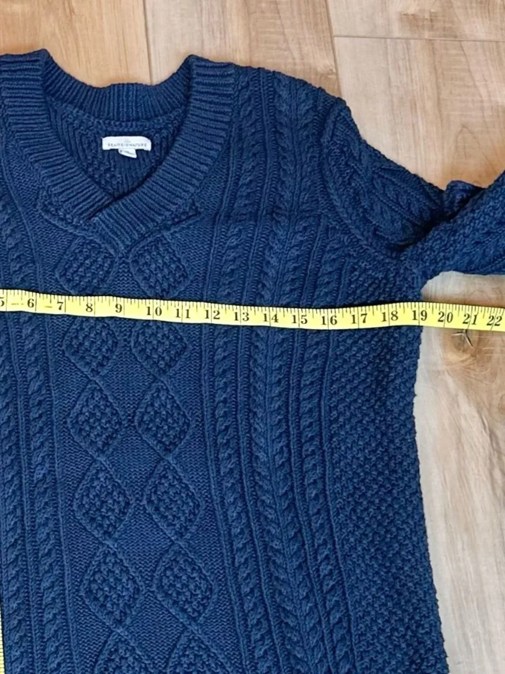 L.L. Bean Signature Women's Cableknit, Fisherman Sweater Navy Blue Med